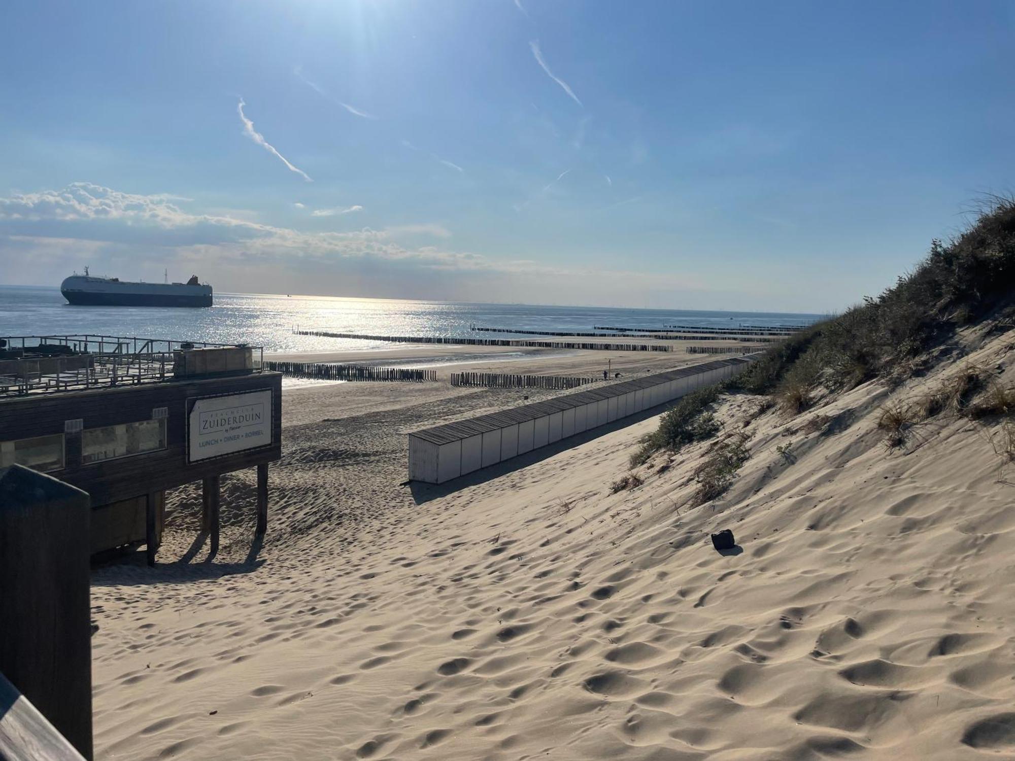 Luxe Tiny House Incl Jacuzzi En Strandhuisje In Zomerseizoen Meliskerke Extérieur photo